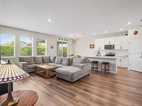 293 Daylily Boulevard Nokomis FL 34275