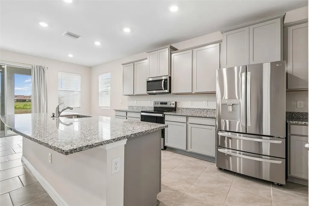 10959 Cotton Vale Place San Antonio FL 33576