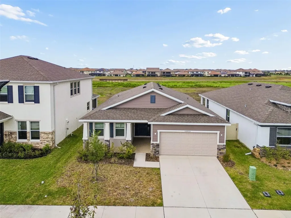 10959 Cotton Vale Place San Antonio FL 33576