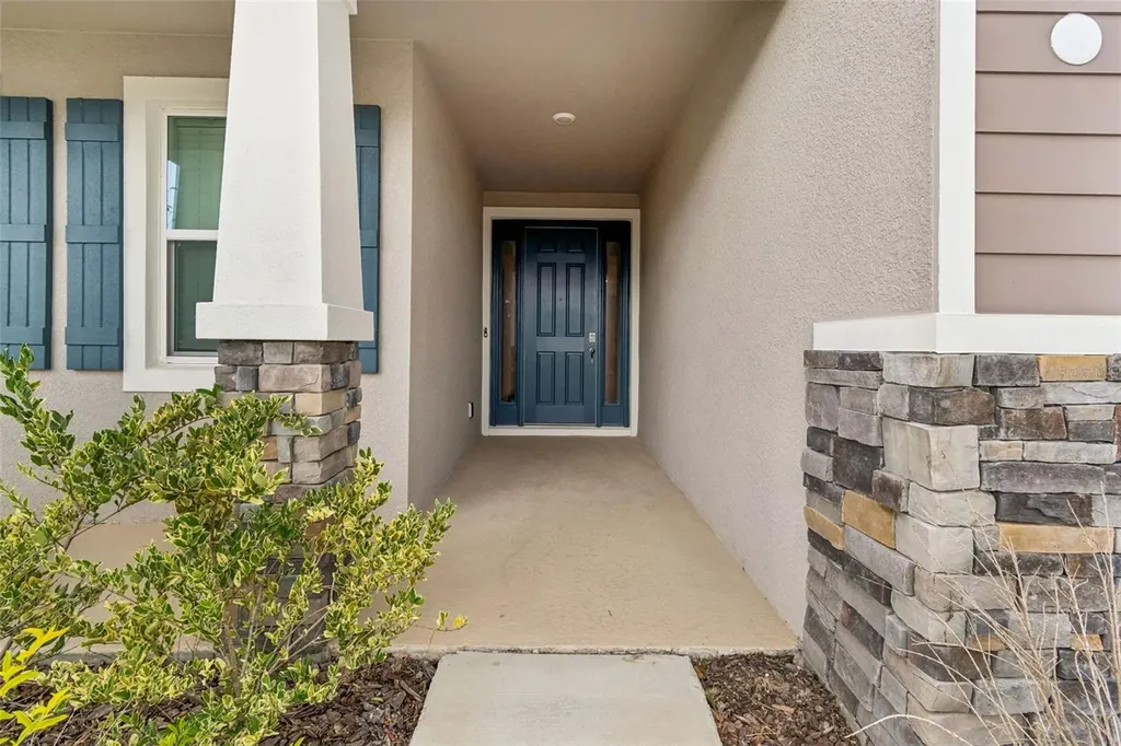 10959 Cotton Vale Place San Antonio FL 33576