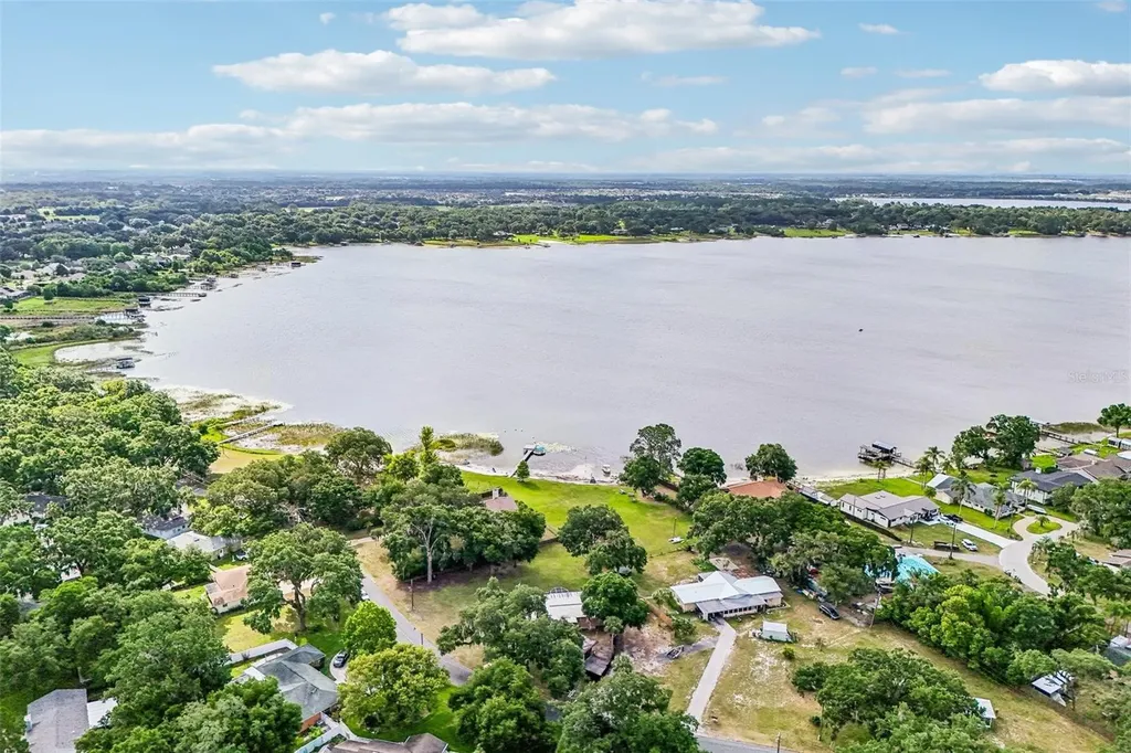 2936 Lake Joanna Drive Eustis FL 32726