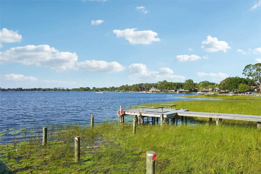 2936 Lake Joanna Drive Eustis FL 32726