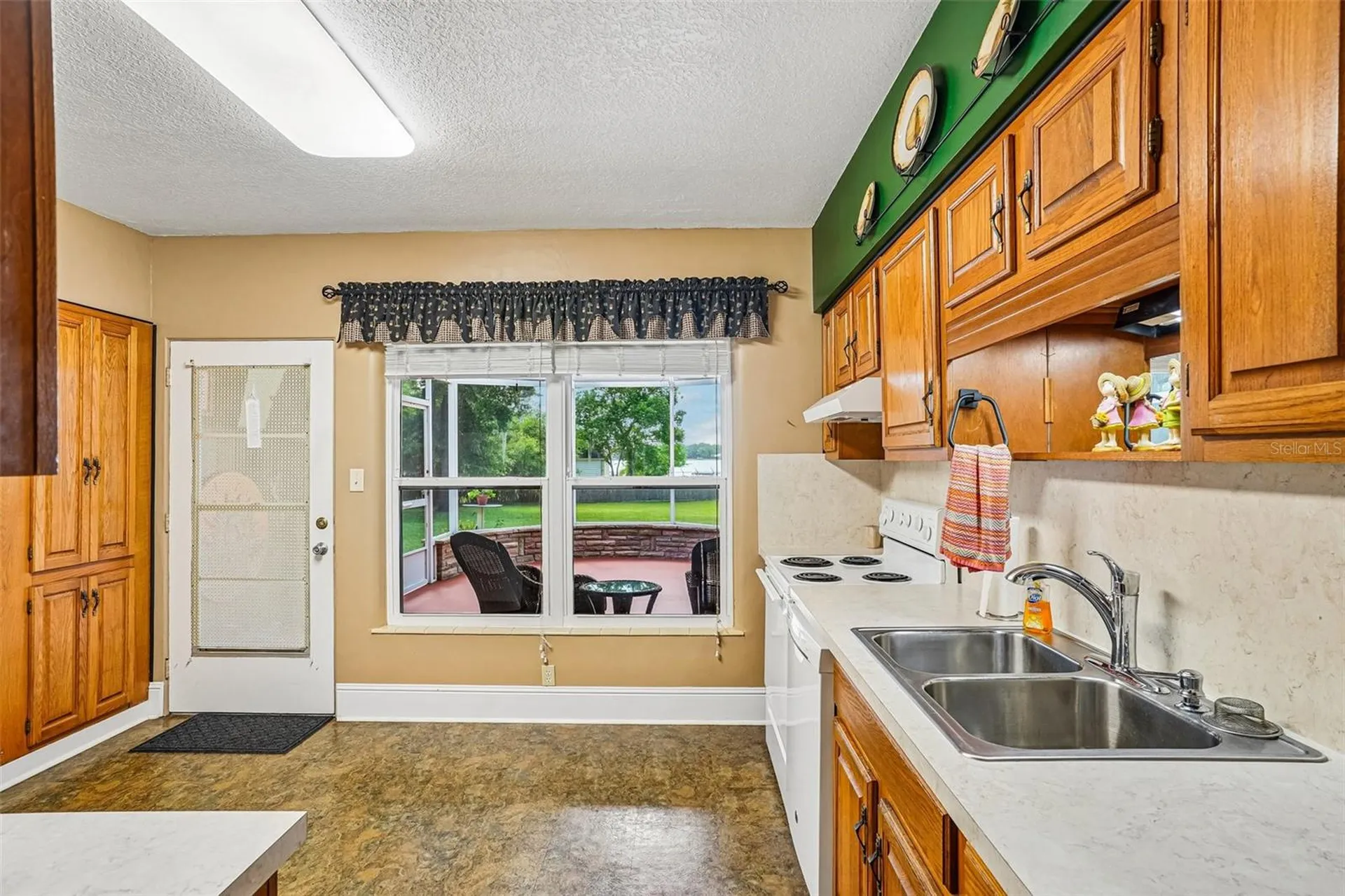 2936 Lake Joanna Drive Eustis FL 32726