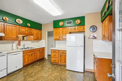 2936 Lake Joanna Drive Eustis FL 32726