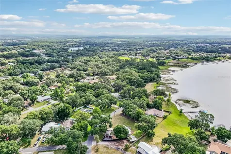 2936 Lake Joanna Drive Eustis FL 32726