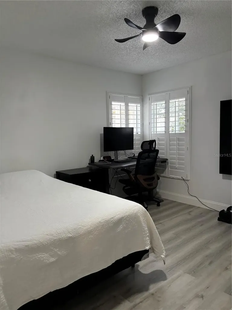 3051 Brookfield Lane Clearwater FL 33761