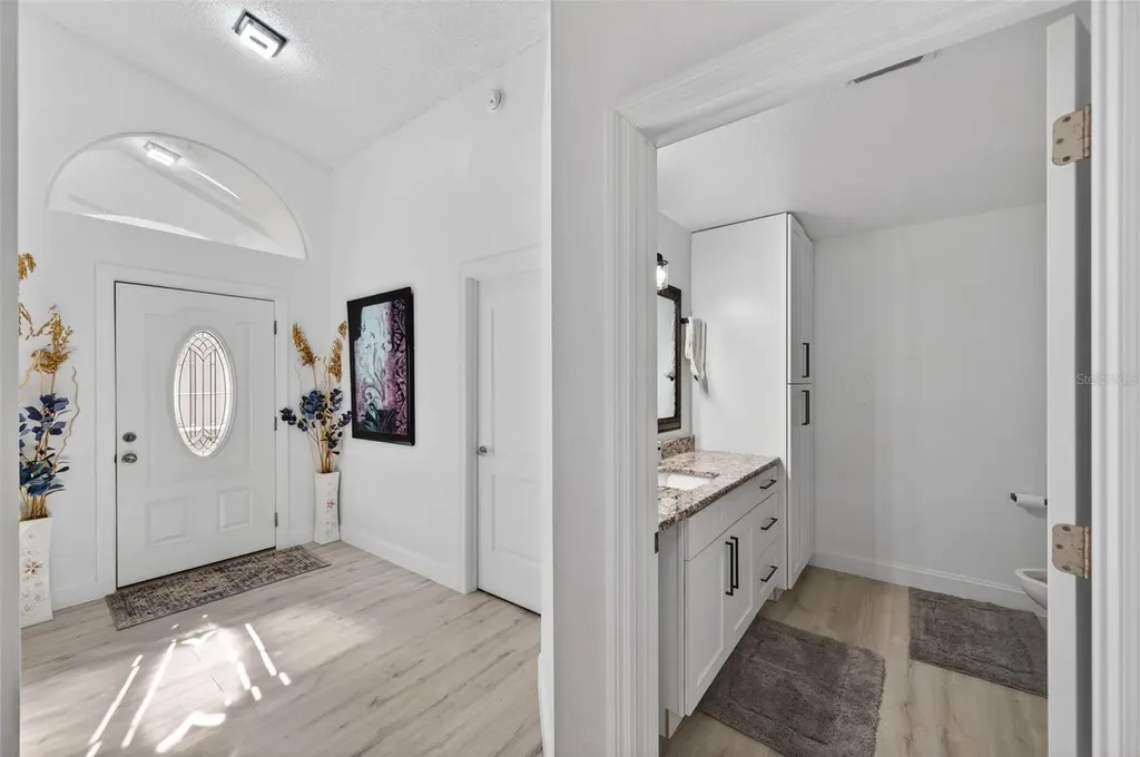 3051 Brookfield Lane Clearwater FL 33761
