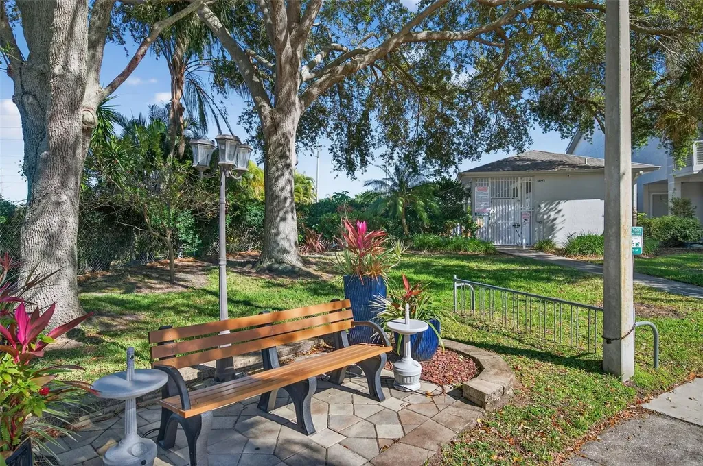 3051 Brookfield Lane Clearwater FL 33761