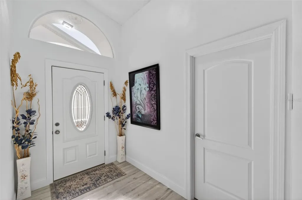 3051 Brookfield Lane Clearwater FL 33761