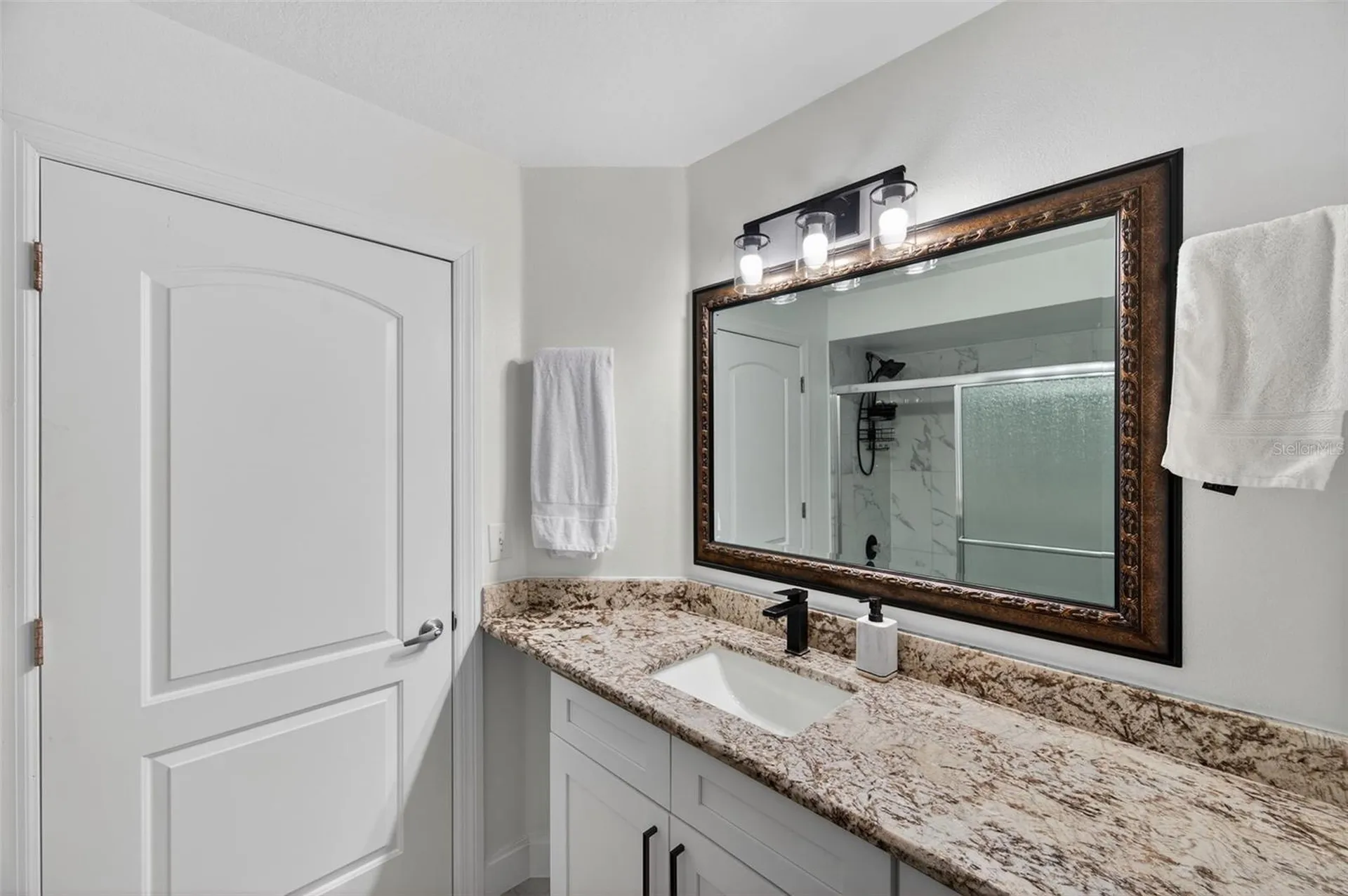 3051 Brookfield Lane Clearwater FL 33761