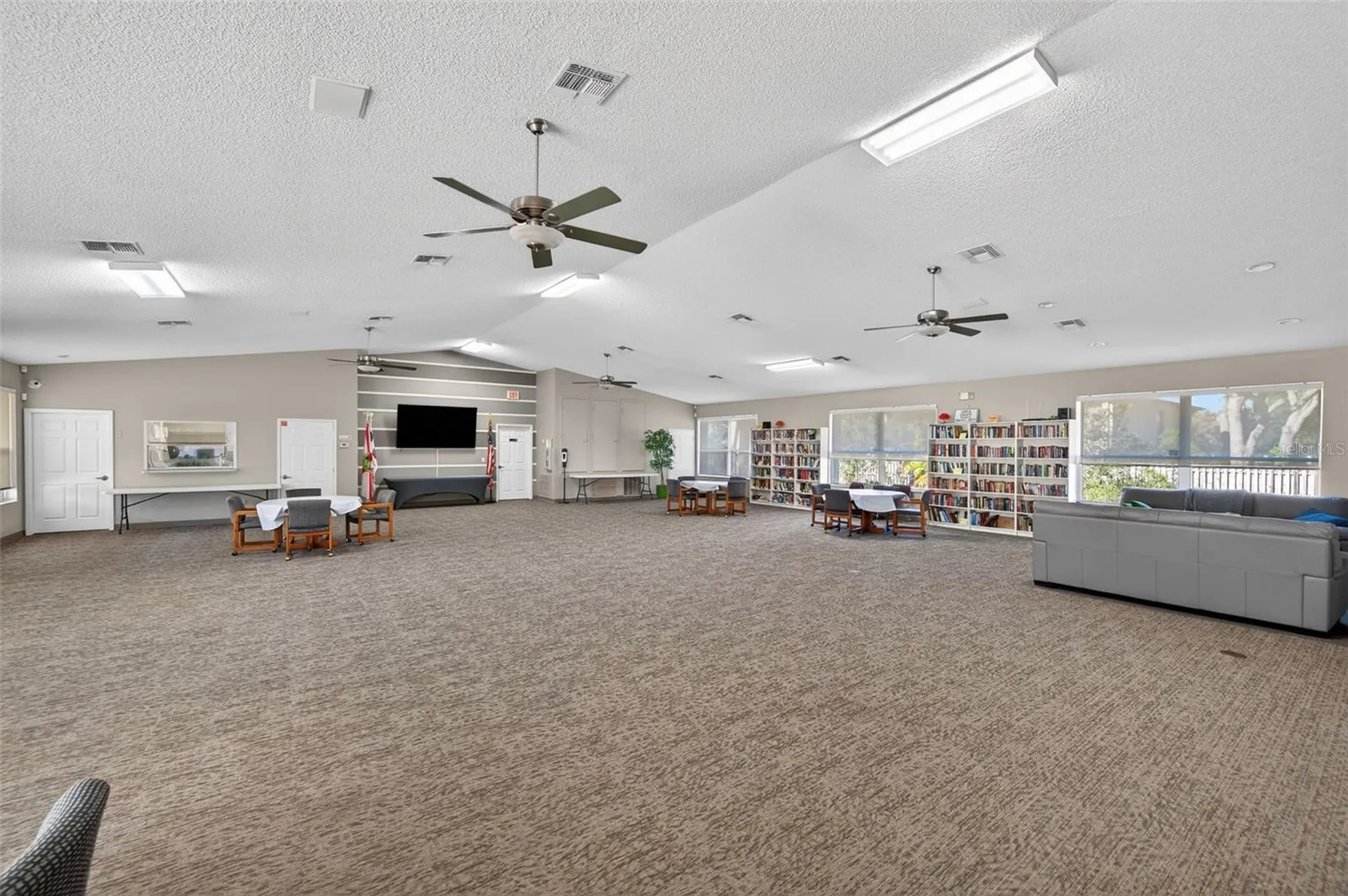 3051 Brookfield Lane Clearwater FL 33761