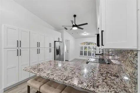 3051 Brookfield Lane Clearwater FL 33761
