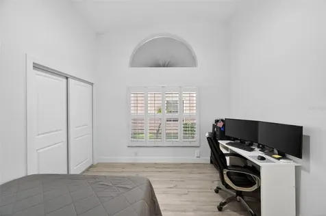 3051 Brookfield Lane Clearwater FL 33761