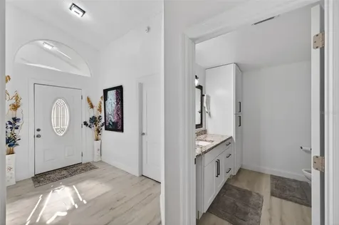 3051 Brookfield Lane Clearwater FL 33761