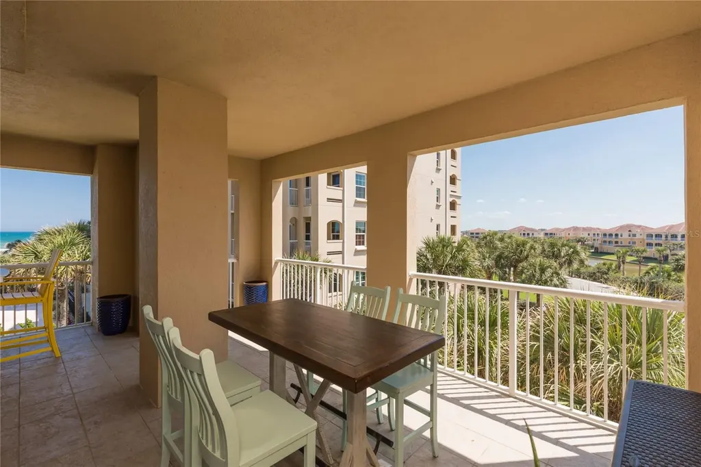 11 Avenue De La Mer Palm Coast FL 32137
