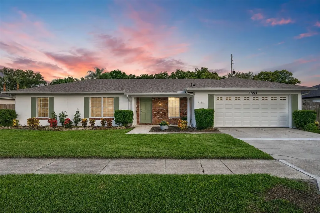 4854 Rabama Place Orlando FL 32812