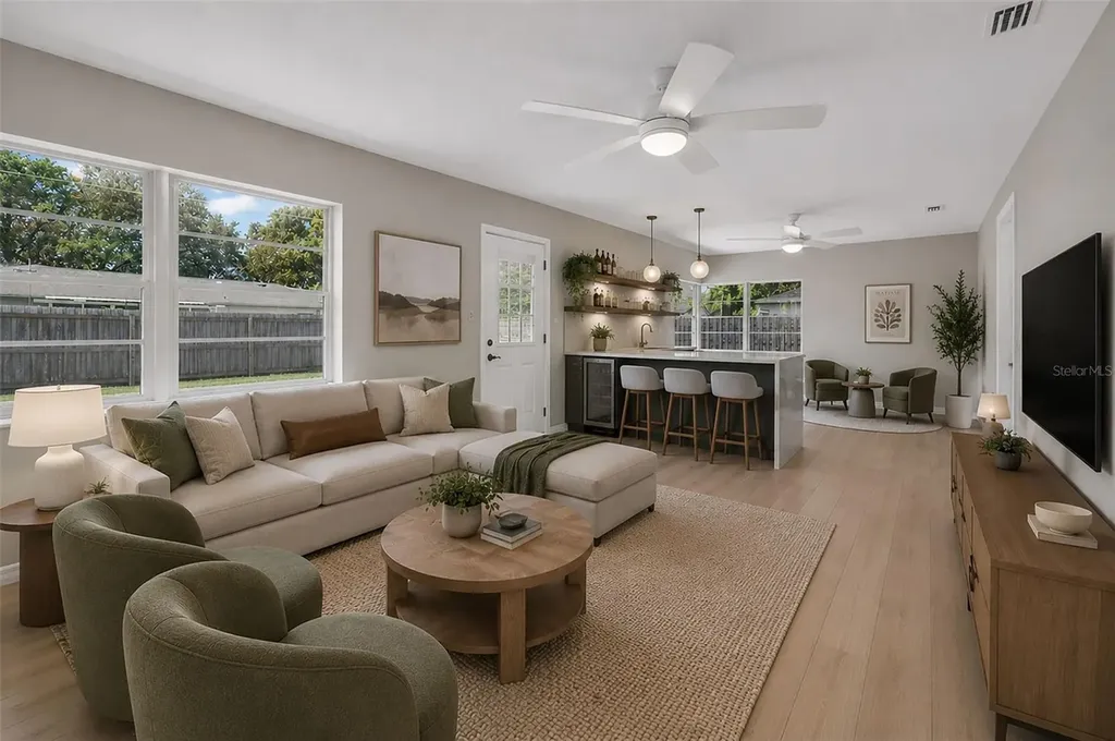 4854 Rabama Place Orlando FL 32812