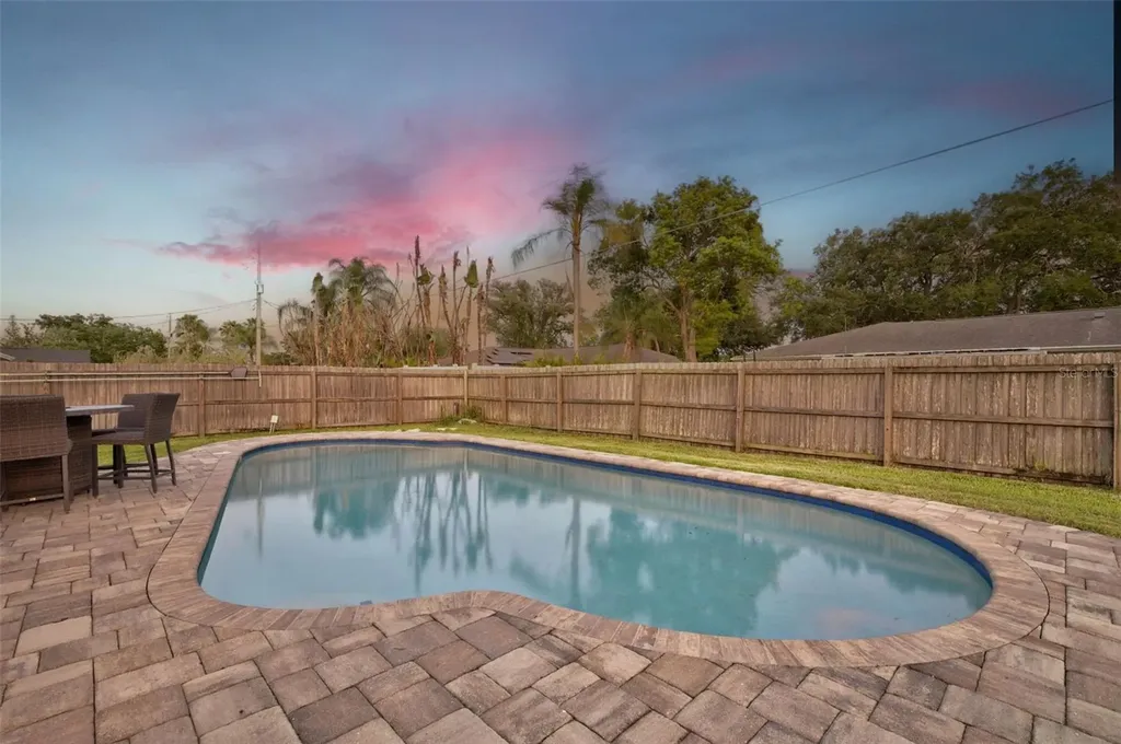4854 Rabama Place Orlando FL 32812
