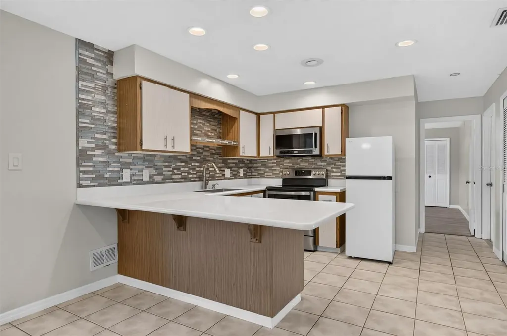 4854 Rabama Place Orlando FL 32812