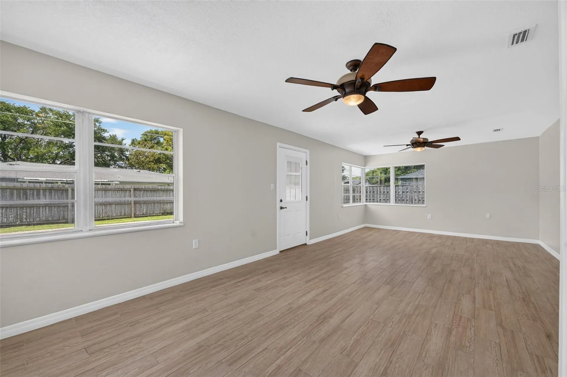 4854 Rabama Place Orlando FL 32812