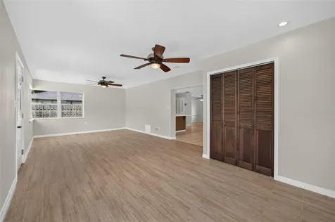 4854 Rabama Place Orlando FL 32812