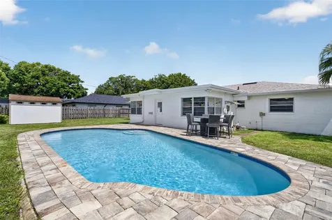 4854 Rabama Place Orlando FL 32812