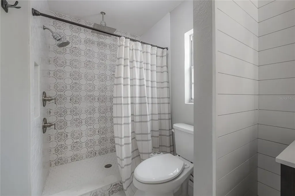 608 Sunset Lane Lutz FL 33549