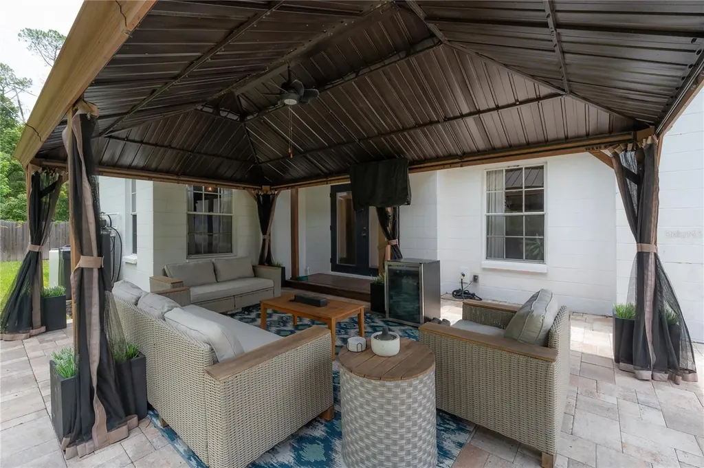 608 Sunset Lane Lutz FL 33549