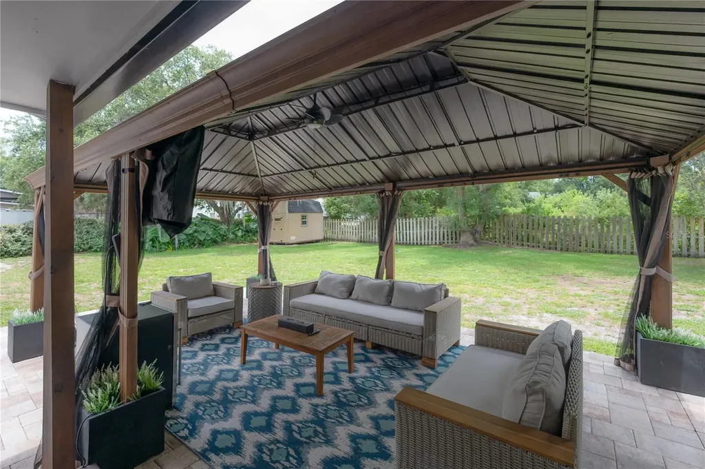 608 Sunset Lane Lutz FL 33549