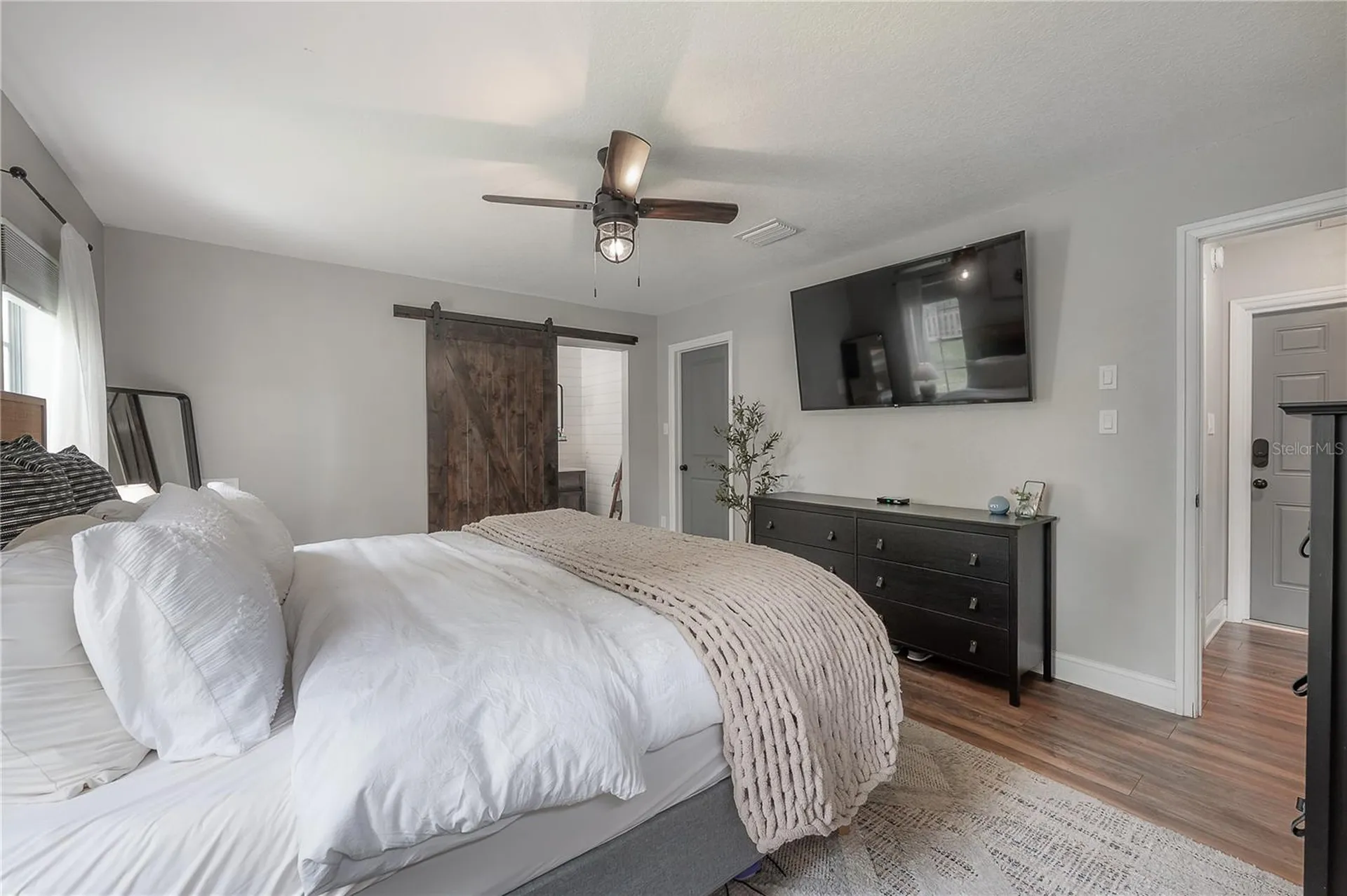608 Sunset Lane Lutz FL 33549