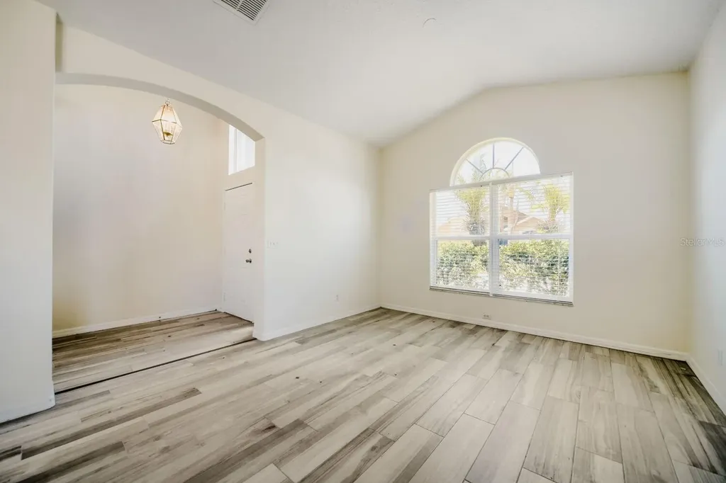 1126 Corvina Drive Davenport FL 33897