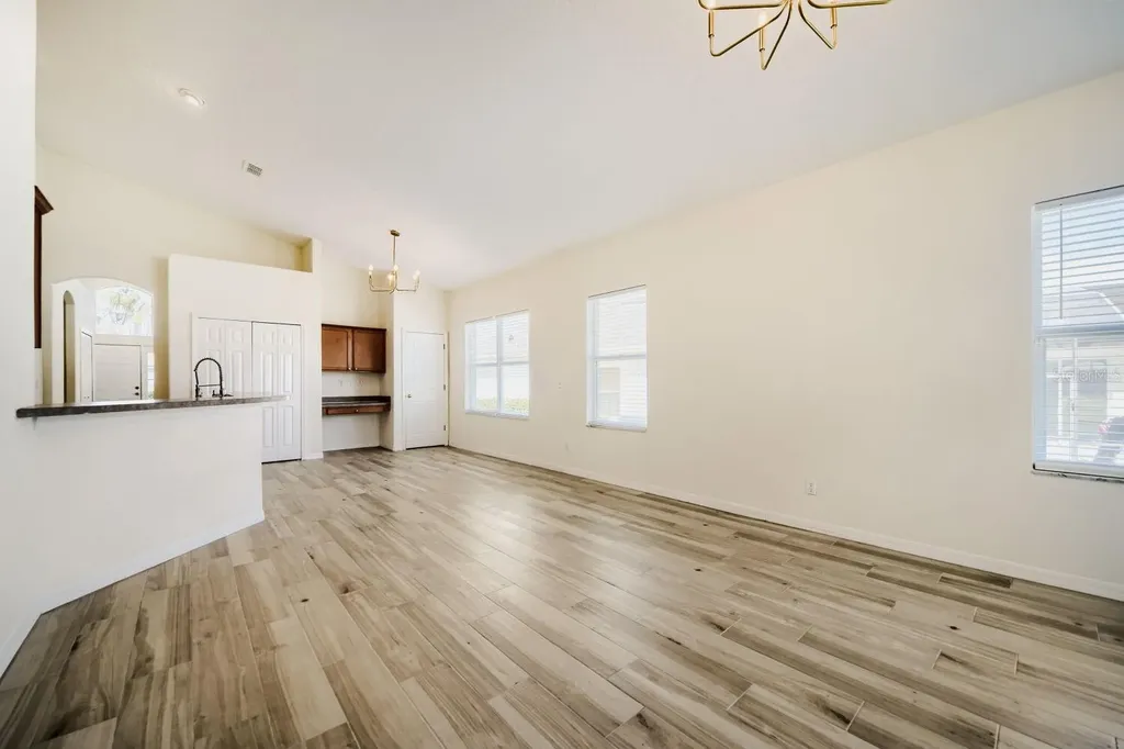 1126 Corvina Drive Davenport FL 33897
