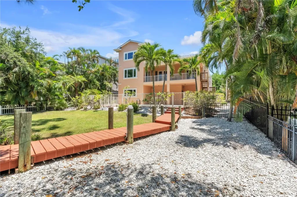1508 Bowlees Cove Bradenton FL 34207