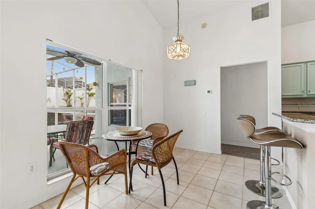 923 Hunter Lane Tarpon Springs FL 34689