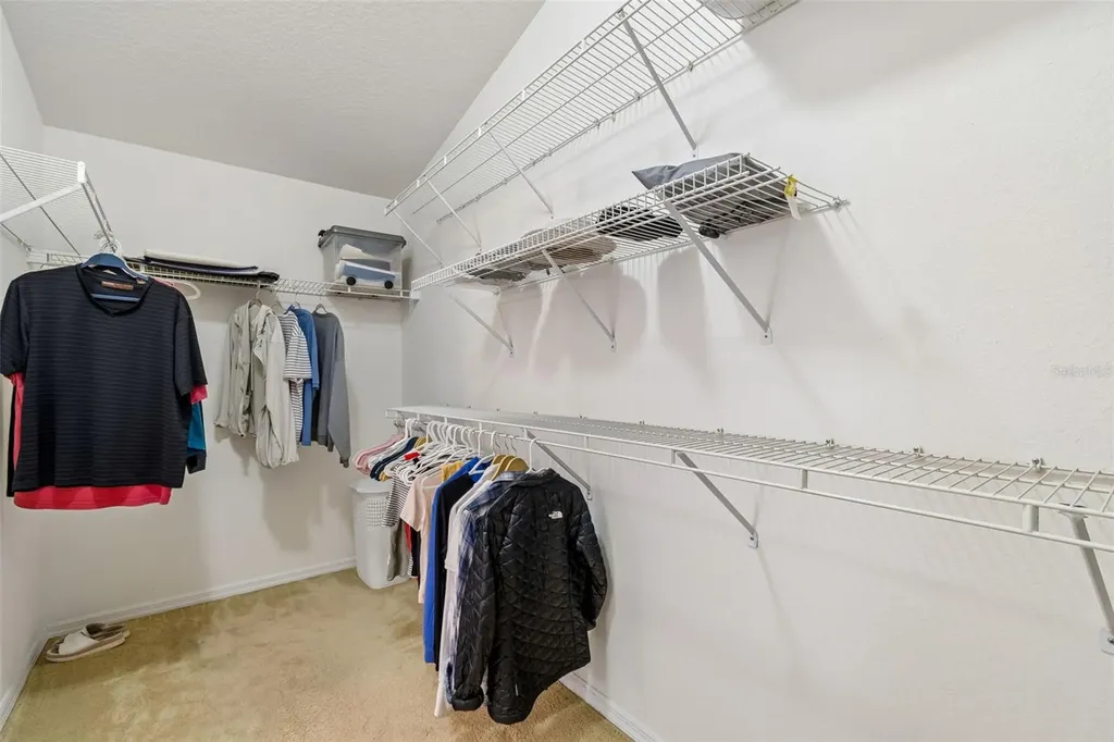 923 Hunter Lane Tarpon Springs FL 34689