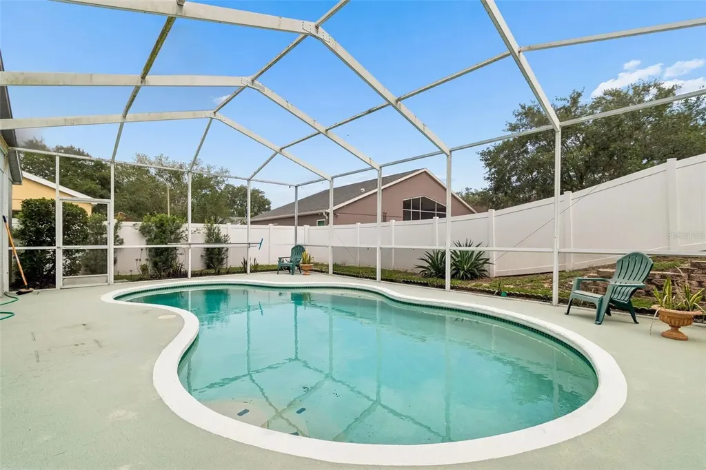 923 Hunter Lane Tarpon Springs FL 34689