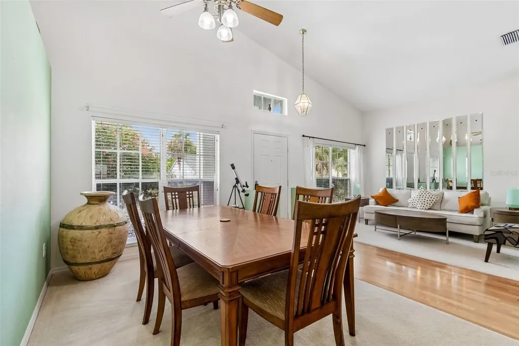 923 Hunter Lane Tarpon Springs FL 34689