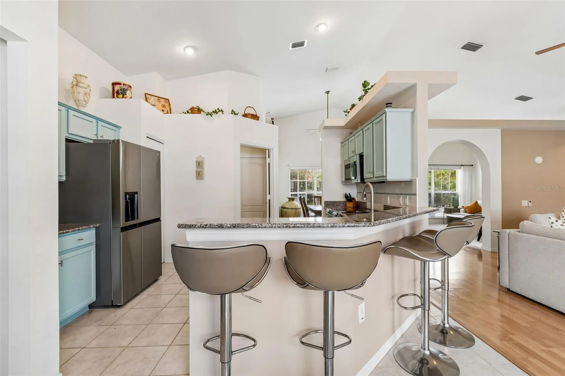923 Hunter Lane Tarpon Springs FL 34689