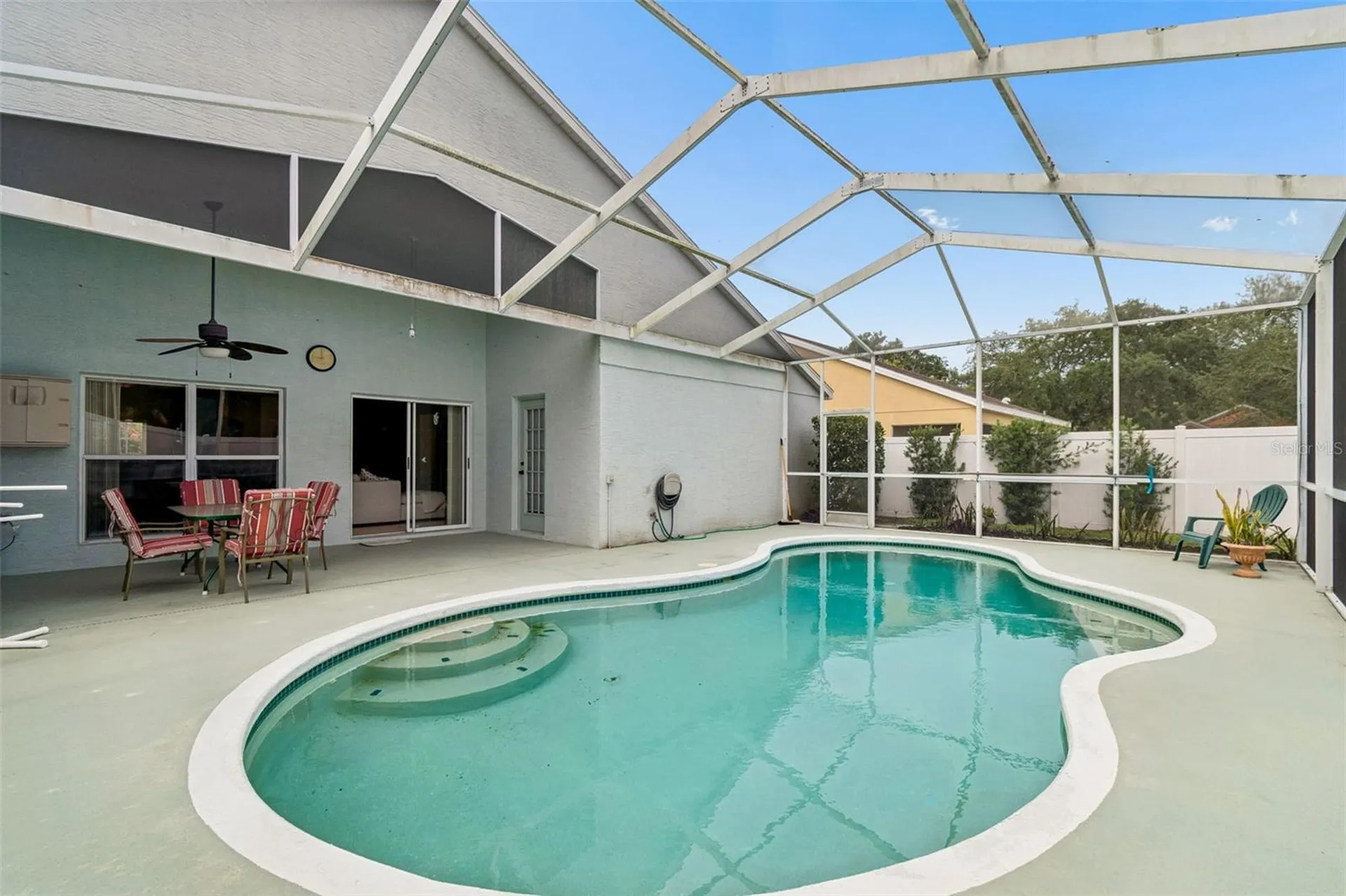 923 Hunter Lane Tarpon Springs FL 34689