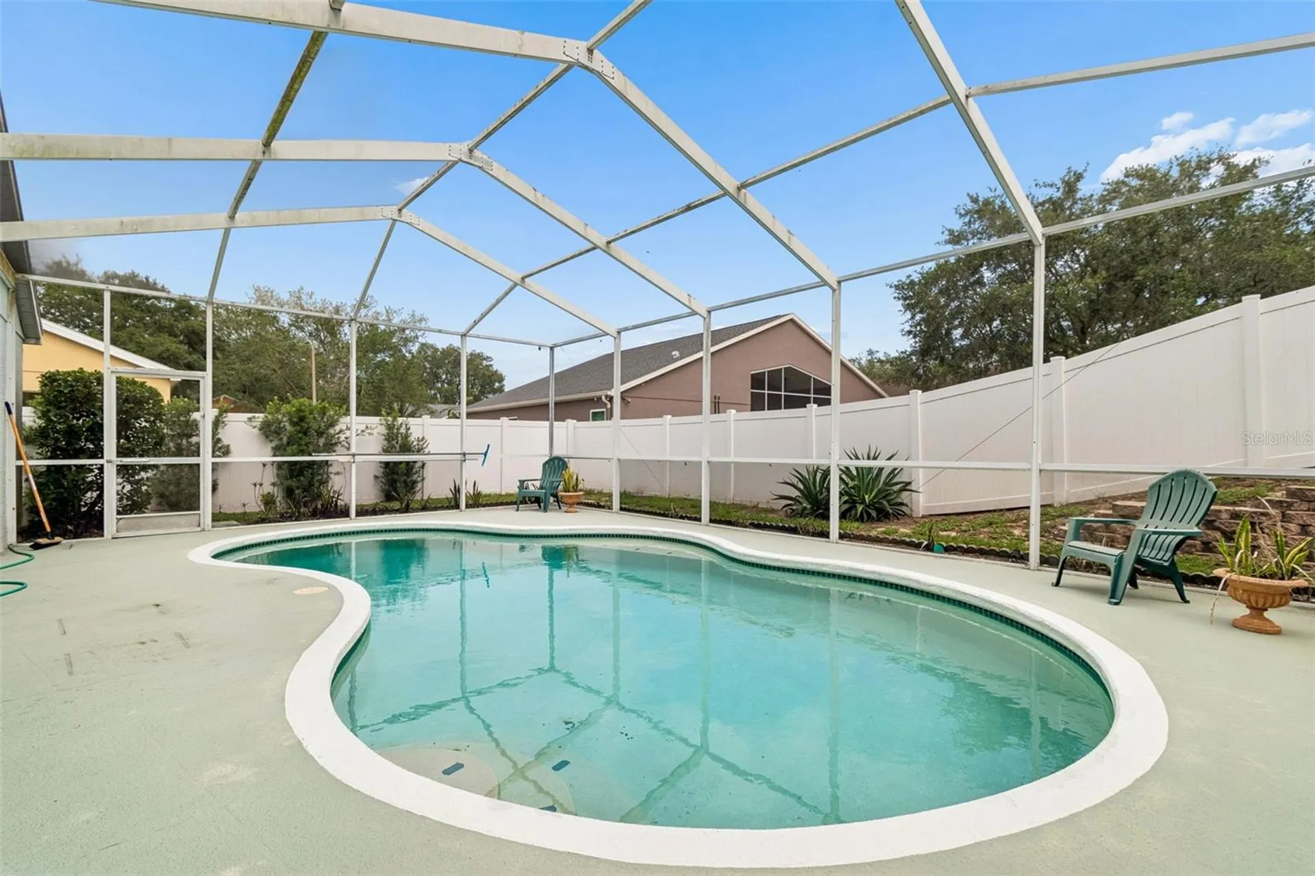 923 Hunter Lane Tarpon Springs FL 34689