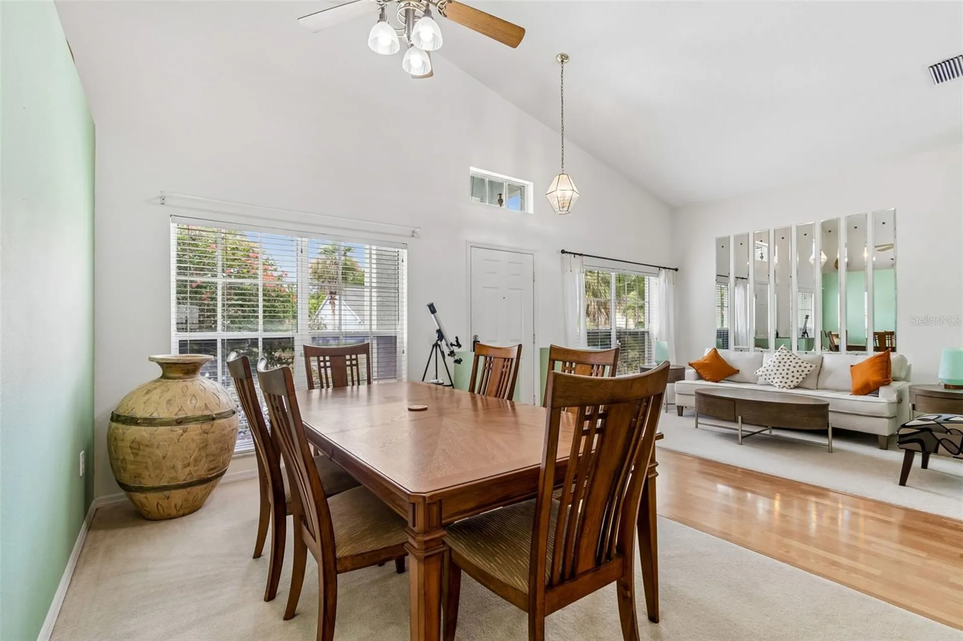 923 Hunter Lane Tarpon Springs FL 34689