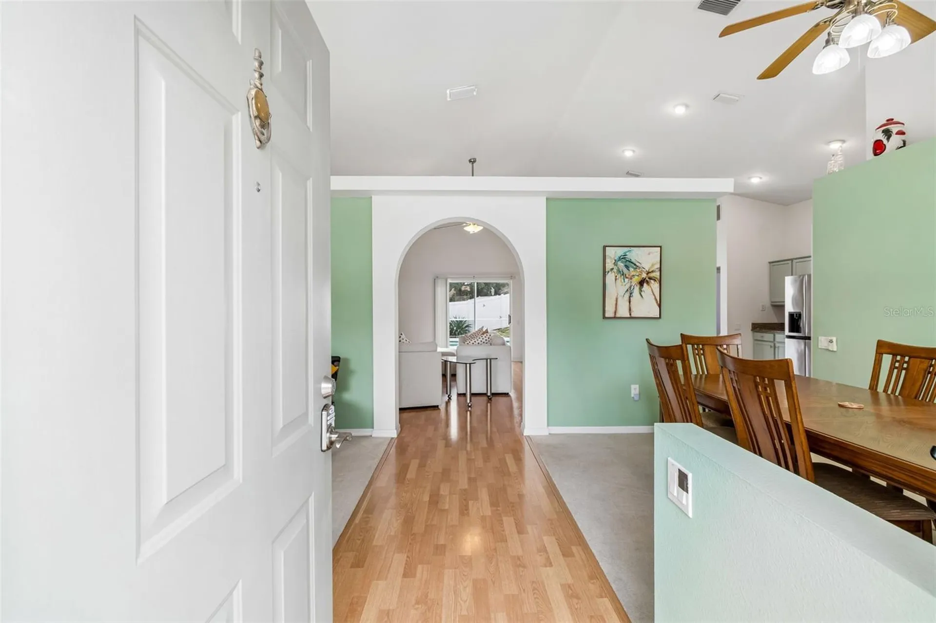 923 Hunter Lane Tarpon Springs FL 34689