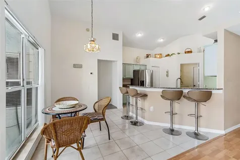 923 Hunter Lane Tarpon Springs FL 34689