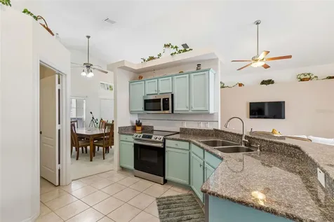 923 Hunter Lane Tarpon Springs FL 34689