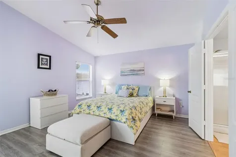 923 Hunter Lane Tarpon Springs FL 34689