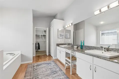 923 Hunter Lane Tarpon Springs FL 34689