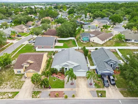923 Hunter Lane Tarpon Springs FL 34689