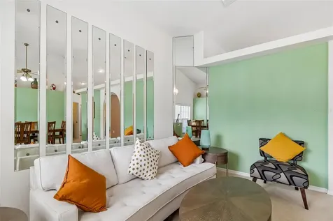 923 Hunter Lane Tarpon Springs FL 34689