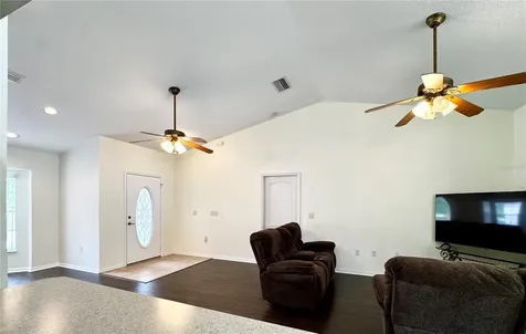 34336 Arbor Street Dade City FL 33523