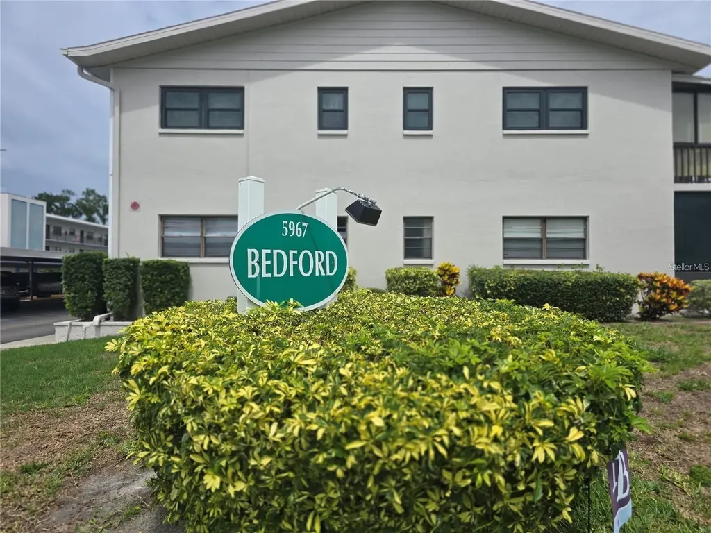 5967 Terrace Park Drive N St Petersburg FL 33709